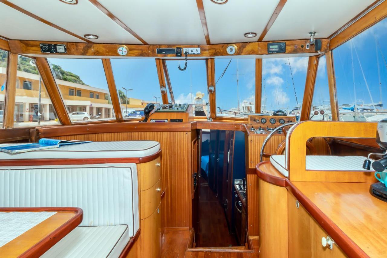 Marta Boat B&B Castelsardo Exterior photo
