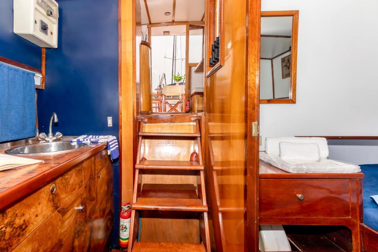 Marta Boat B&B Castelsardo Exterior photo