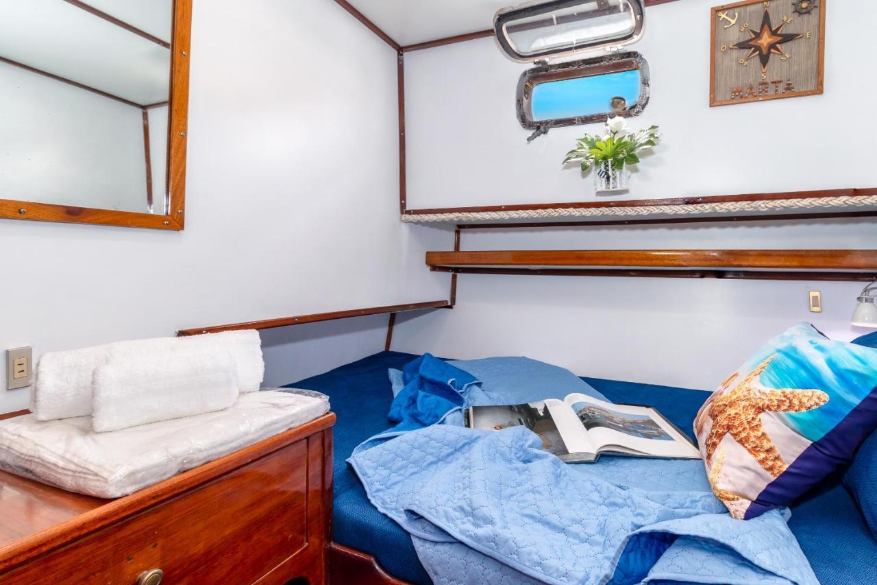 Marta Boat B&B Castelsardo Exterior photo