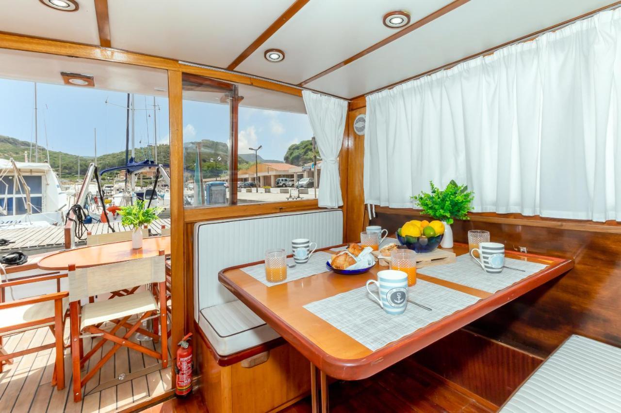 Marta Boat B&B Castelsardo Exterior photo